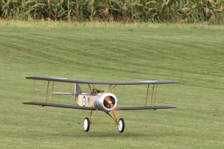 Weston McCarty with Sopwith on final